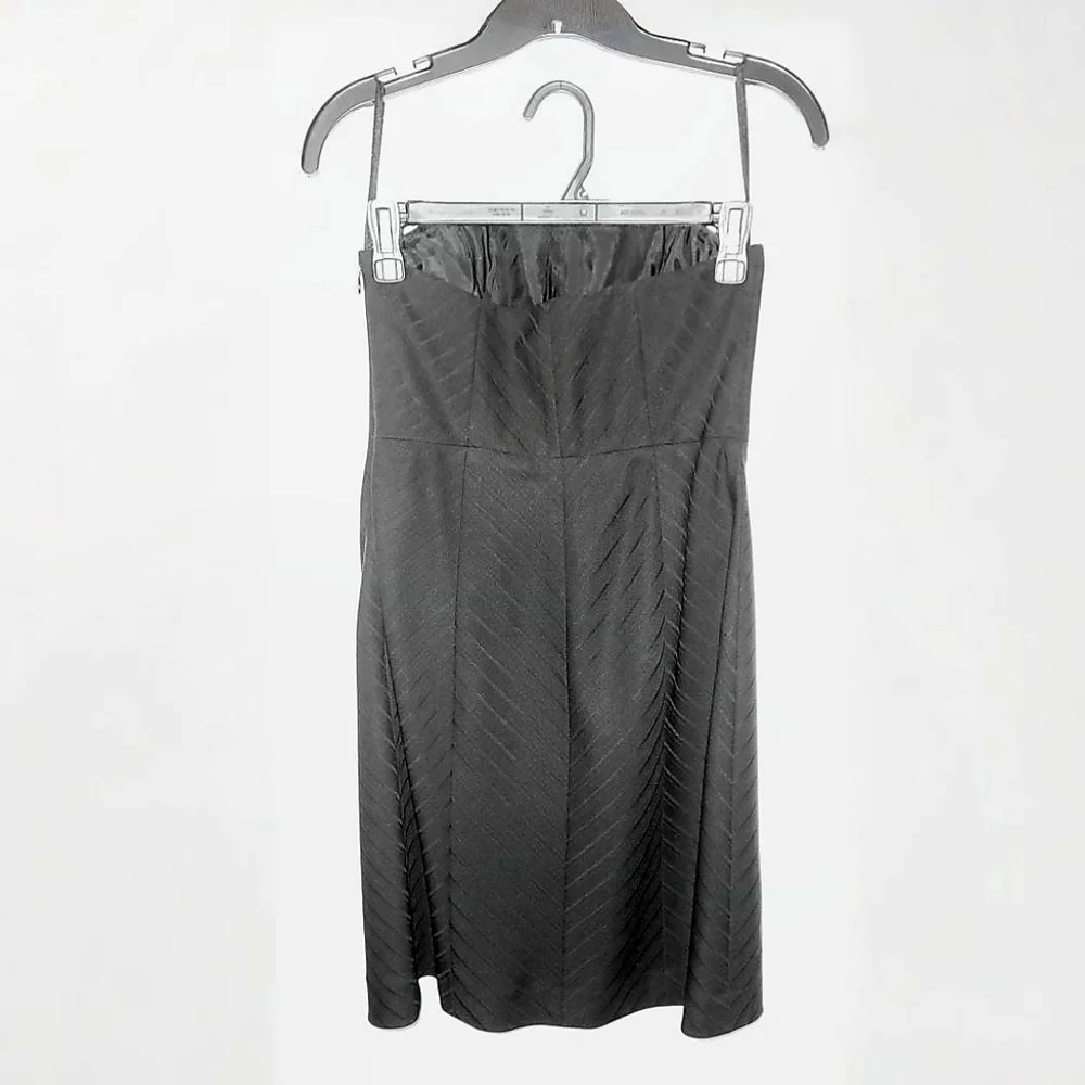 Banana Republic Black Strapless Cocktail Dress NWT Sz 4P Vintage (03) - Picture 2 of 6